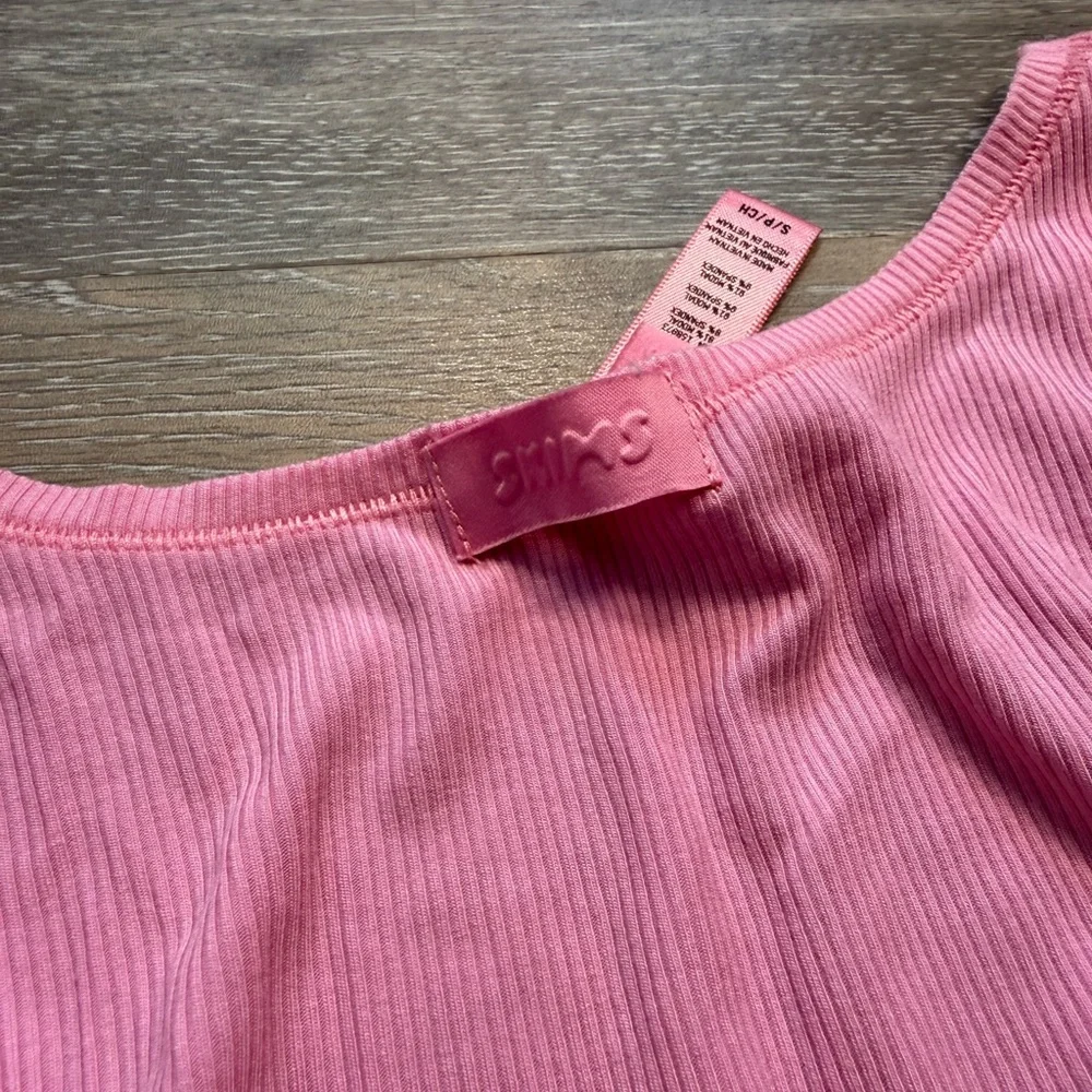 SKIMS Pink Ribbed Tank Top - Picture 4 of 4